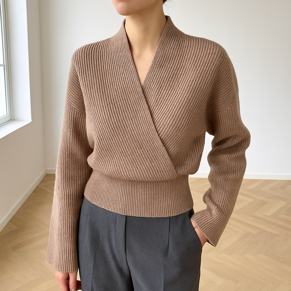 Lena | Elegante wikkeltrui met scandinavisch design