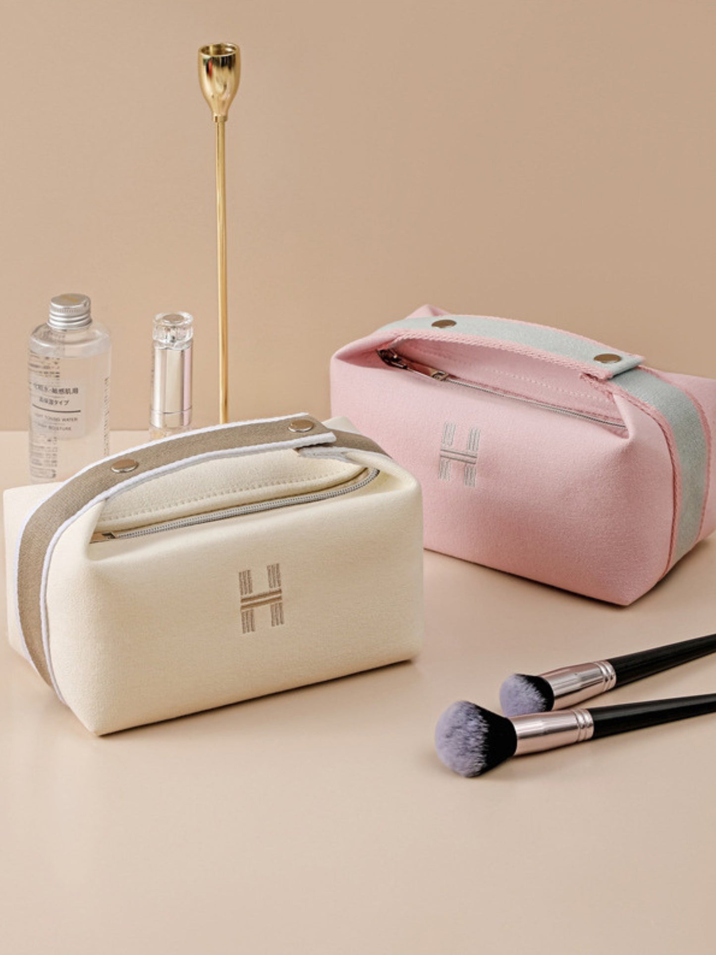 Victoire | Make up tas