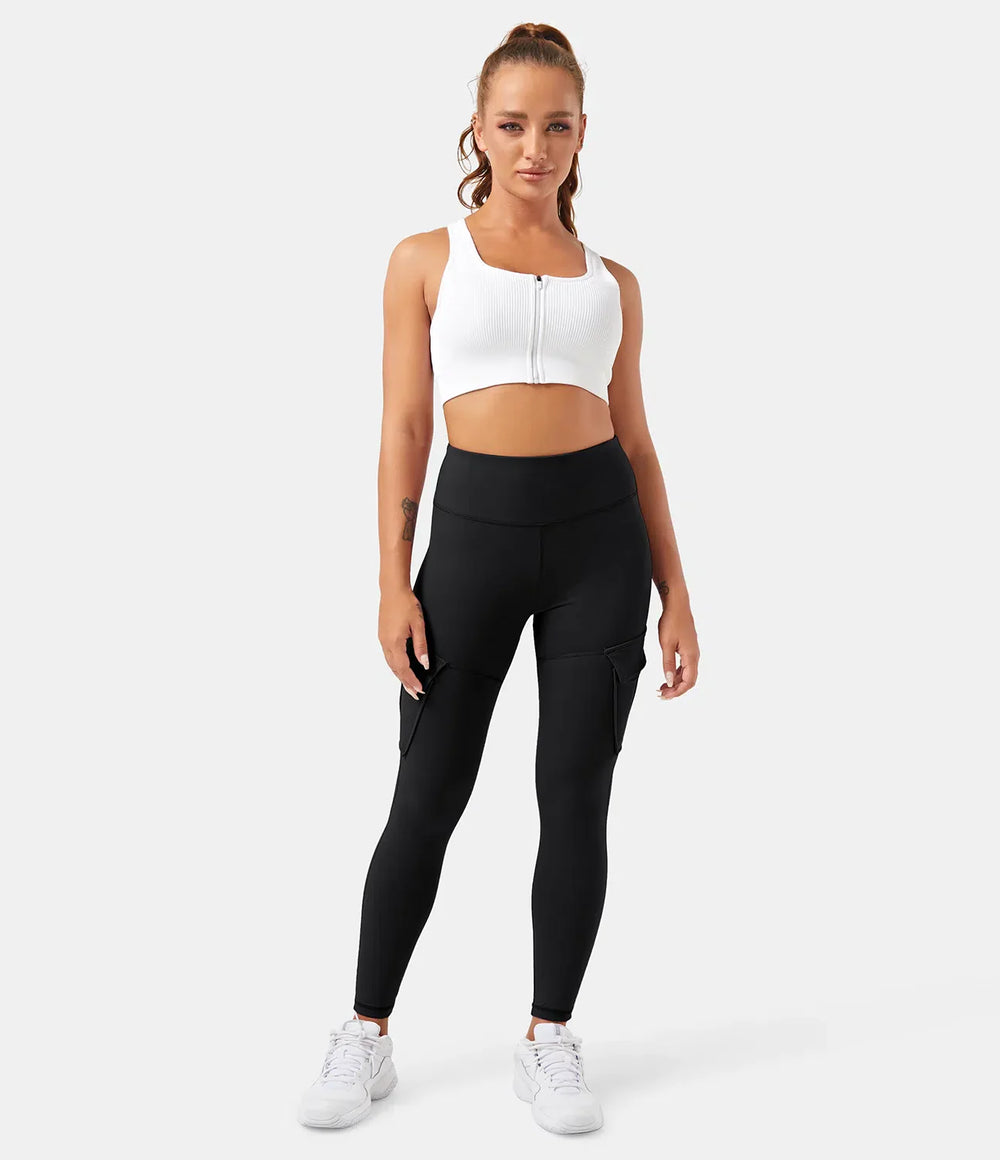 Dounia cargo leggings – een perfecte mix van stijl en functionaliteit. Met een comfortabele, rekbare pasvorm en strategisch geplaatste zakken voor extra gemak. Gemaakt van hoogwaardig nylon voor langdurig draagplezier. Ideaal voor dagelijks gebruik, sport of casual outfits. Verkrijgbaar in groen, zwart, roze, grijs en blauw, in maten XS-2XL. Bestel nu en ervaar ultiem comfort en veelzijdigheid!