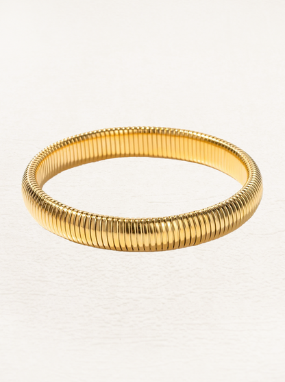 Ninetta | Brede Snake Armband Stretch Goud