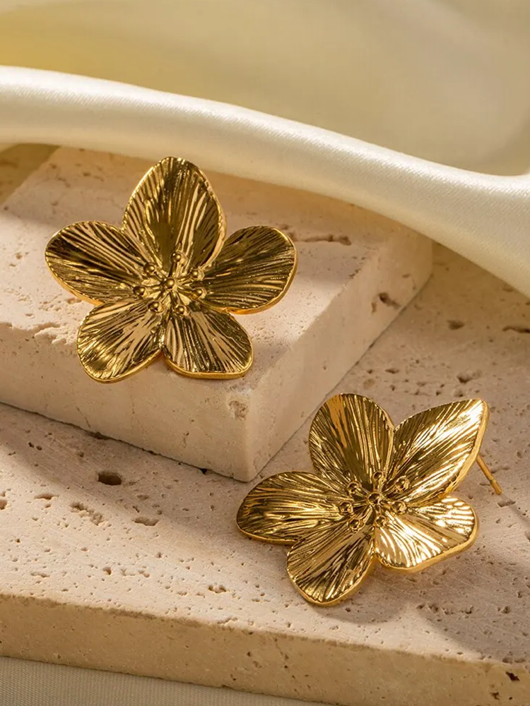 Moriana | Flower Blossom Oorbellen Goud