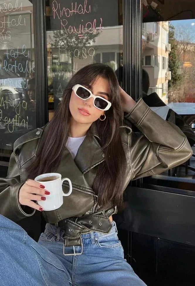 Mindy | Stijlvolle cropped bikerjack