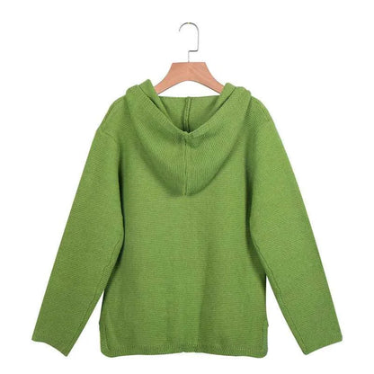 Nada cardigan – een stijlvolle gebreide vest met capuchon voor ultiem comfort en warmte. Gemaakt van duurzaam acryl met een zachte touch. Perfect voor casual outfits en koelere dagen. Verkrijgbaar in groen, geel, grijs, zwart en khaki. Een veelzijdige must-have voor elke garderobe. Bestel nu en ervaar de perfecte mix van knusse warmte en moderne stijl!