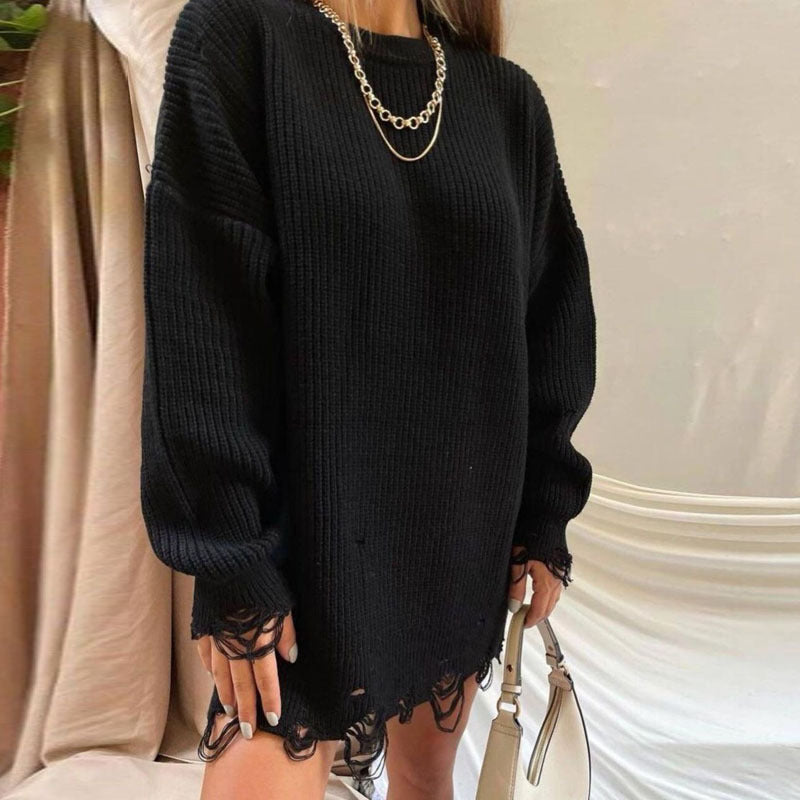 Brienne oversized sweater – trendy, comfortabel en edgy. De hoge ronde hals en gescheurde details geven een moderne, stoere uitstraling. De relaxte pasvorm en zachte polyesterstof zorgen voor ultiem draagcomfort. Perfect voor casual dagen of een streetwear-look. Verkrijgbaar in Groen, Roze, Zwart, Khaki en Lichtroze, maten XS-2XL. Voeg een gedurfde touch toe aan je garderobe met de Brienne sweater. Bestel nu en ervaar stijl en comfort in één!